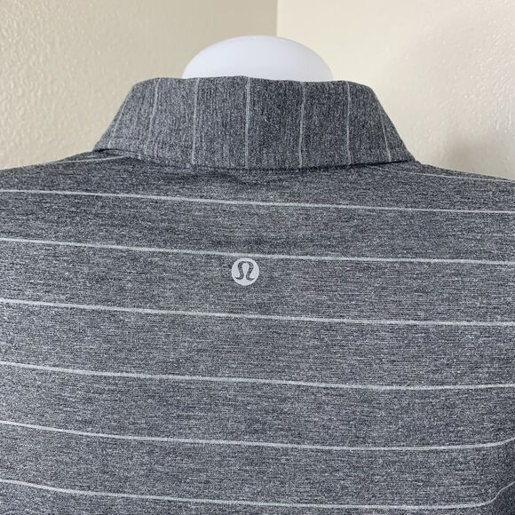 Lululemon Propel? Or Evolution? Polo Gray Men’s Sz L? Short Sleeve Stripe - Picture 5 of 5